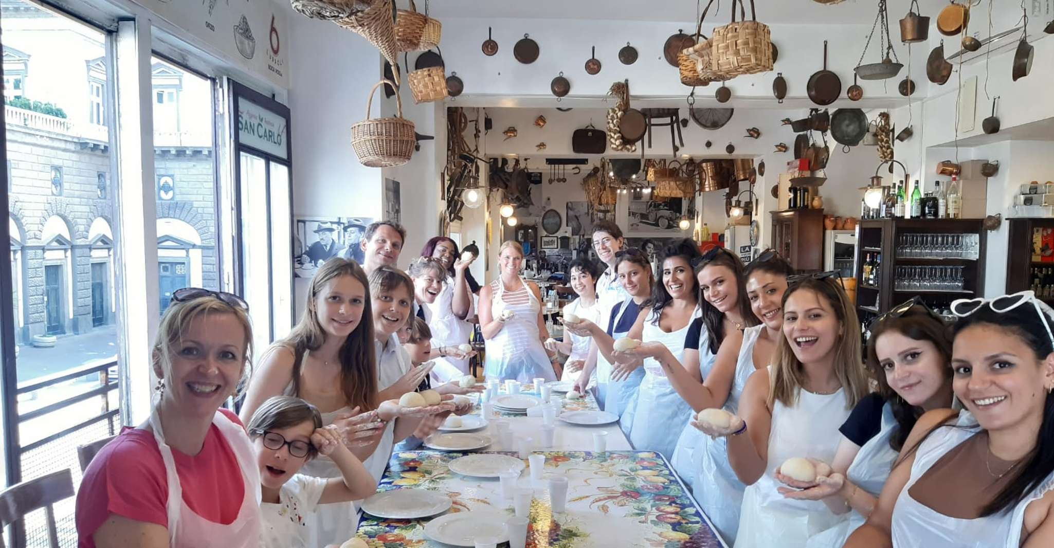 Napels, Napolitan Pizza Making Class - Hizvo