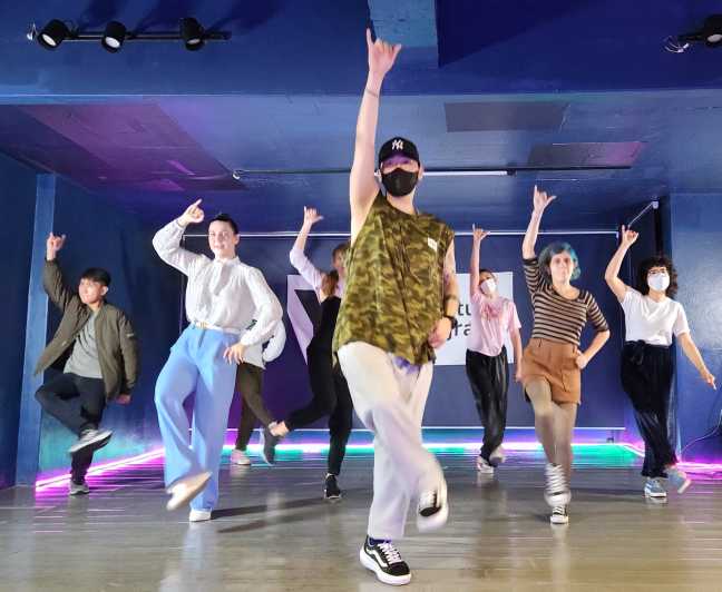 Урок танцев Kpop в Сеуле (включая съемку и монтаж видео)