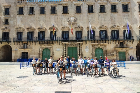 Atrakcje Alicante rowerem tradycyjnym lub elektrycznymRower elektryczny – przewodnik mówiący w j. niderlandzkim