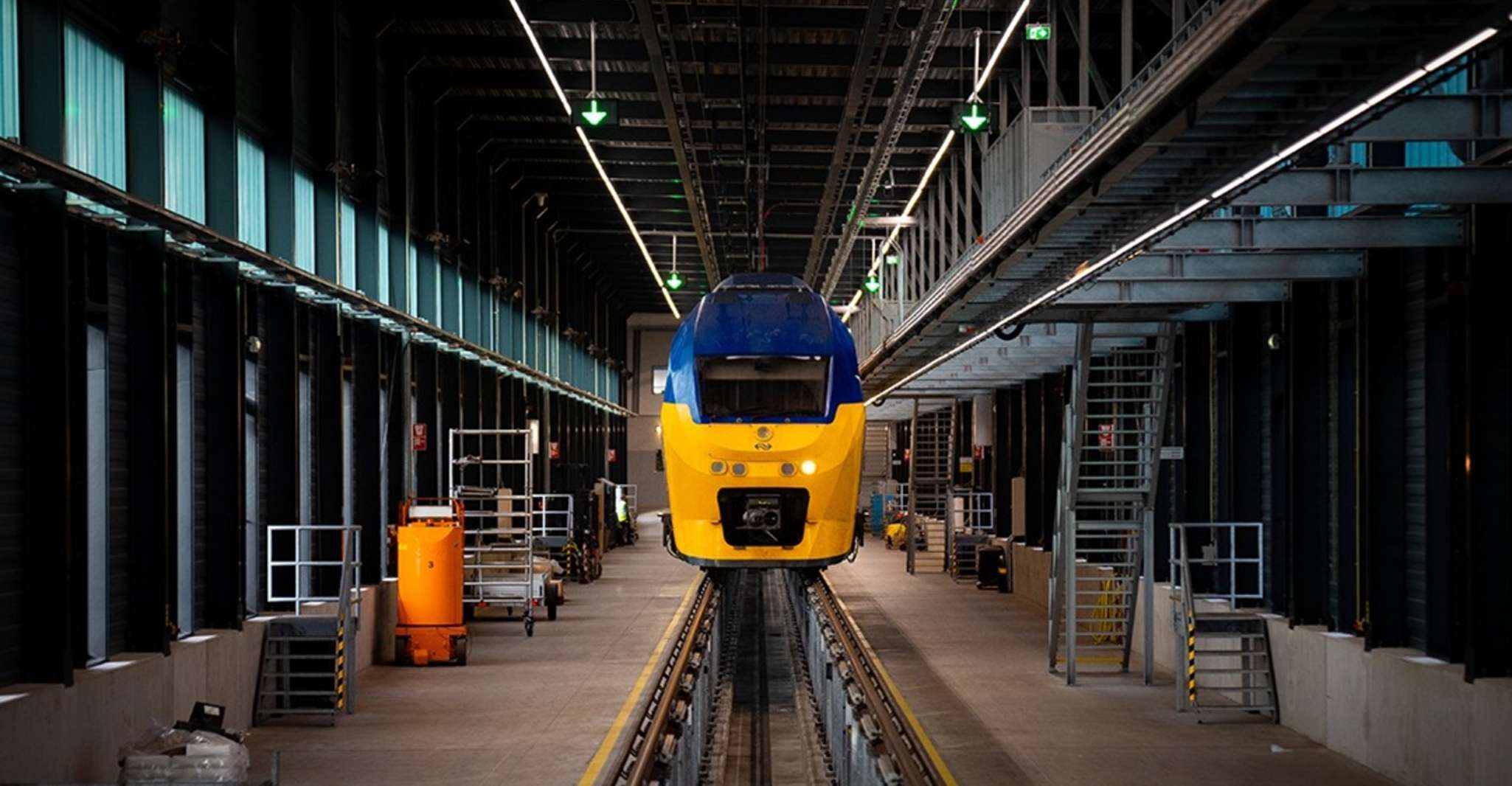 Amsterdam: Train Transfer Schiphol Airport from/to Amsterdam photo 5