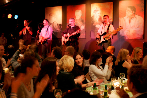 Dublin : Spectacle de la nuit irlandaise au Merry Ploughboy PubAfficher seulement