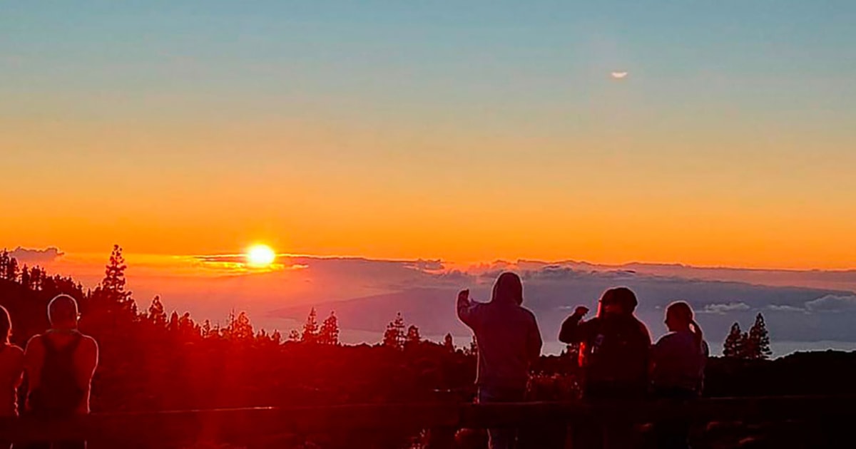 Tenerife Excursion nocturne au coucher du soleil sur le Teide avec dîner et observation des