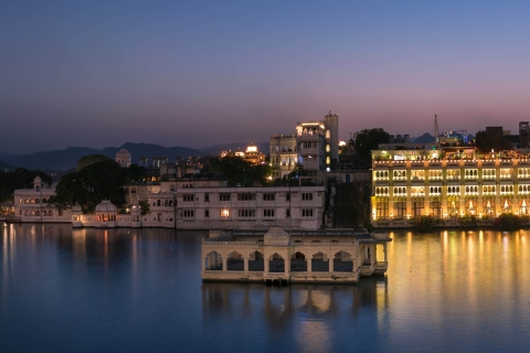 Private Full Day Udaipur City Tour (All-Inclusive)