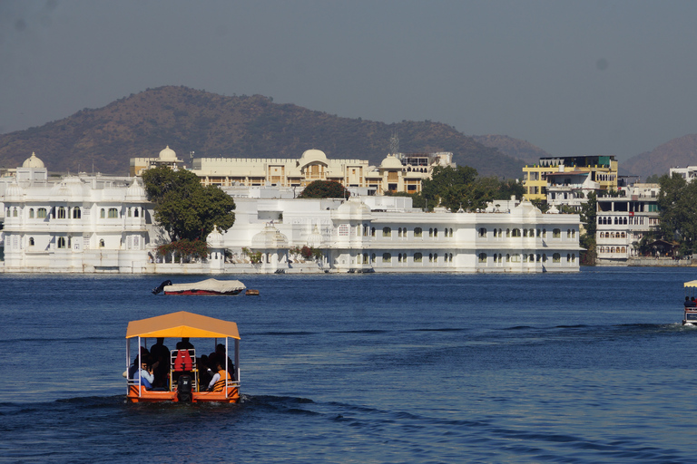 Visite privée de la ville d'Udaipur d'une journée entière (tout compris)