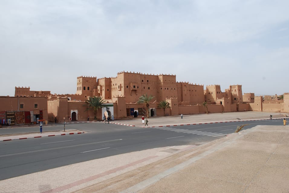 Start Zu Einer T Gigen Zagora W Stentour Ab Marrakesch Getyourguide