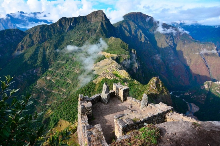 Tour Machu Picchu + Montaña de Huayna Picchu 2 díasTour Machu Picchu naar Huayna Picchu 2 dagen 1 nacht