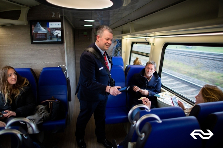 Amsterdam: Treintransfer Amsterdam van/naar UtrechtSingle van Utrecht naar Amsterdam - Tweede klas