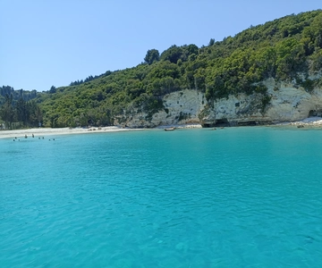 From Corfu: Blue caves & Paxos, Antipaxos island cruise