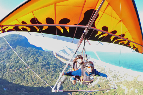 Abenteuer Drachenfliegen in Rio de JaneiroRio de Janeiro: Gleitschirmabenteuer mit Hotelabholung