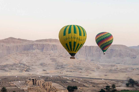 Au départ du Caire : Circuit de 5 jours, croisière sur le Nil, montgolfière et vols