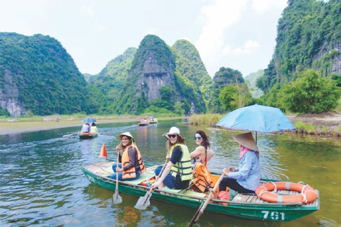 Excursion d'une journée à Ninh Binh, bus, guide, déjeuner et droits d'entrée