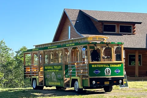 Waterfall Express -PDX: Waterfall Trolley Tickets + Transfer