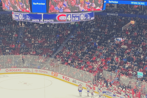 Vancouver: biglietto per la partita di hockey su ghiaccio Vancouver CanucksPosti a sedere premium