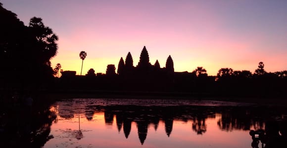Sunrise Small Group Day Tour of Angkor Temples