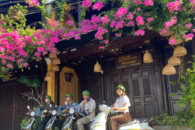 Hoi An Highlights och Hidden Gems Tour med Vespa