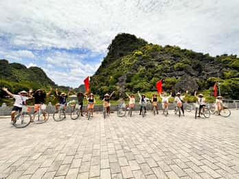 Hanoi: jednodniowa wycieczka do Ninh Binh, Hoa Lu, Tam Coc i jaskini Mua