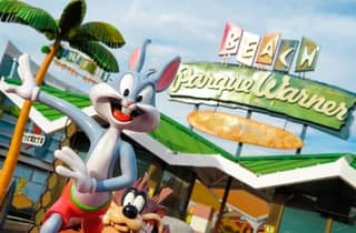 Von Madrid aus: Parque Warner Beach Wasserpark & Transport