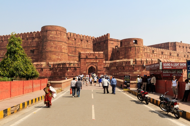 Visite privée du Taj Mahal et du Fort d'Agra depuis Delhi en voitureForfait tout compris
