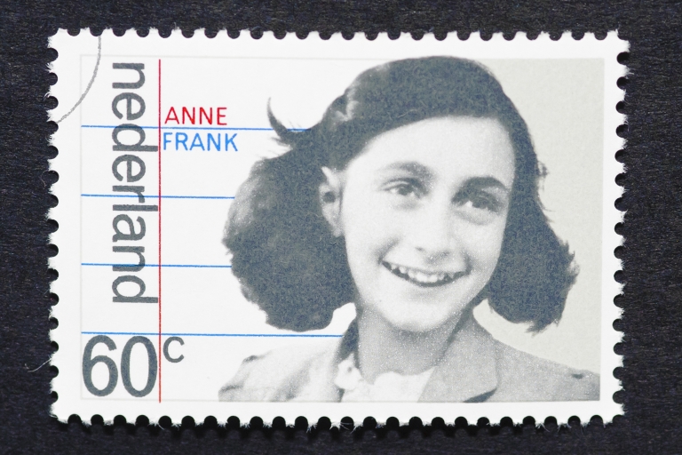 Amsterdam: Anne Frank & Tweede Wereldoorlog-privéwandeltochtGroepstocht in het Italiaans