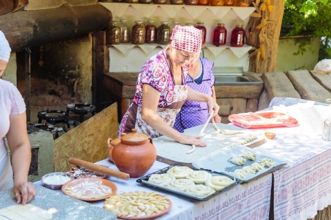 Desde Moldavia:Excursión a la Bodega de Cricova Monasterios antiguos de OrheiDesde Moldavia: visita a los antiguos monasterios de Orhei - Cricova Wine