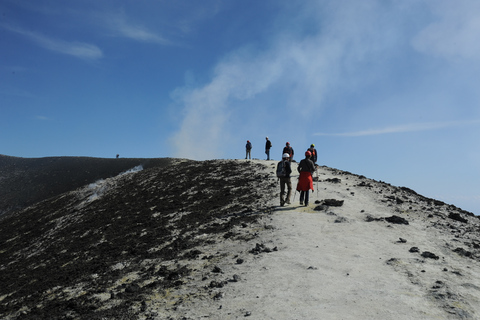 Etna excursion from Catania with cable car & 4x4 to 3340 mt.
