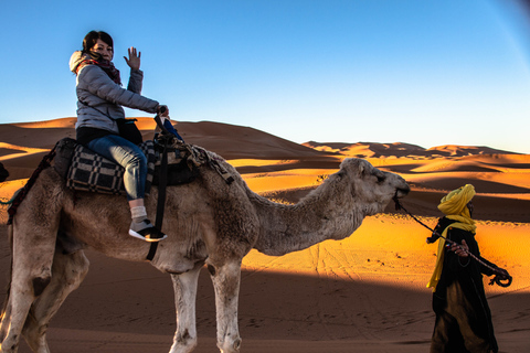 De Fès: voyage de 4 jours et 3 nuits à Marrakech via Merzouga