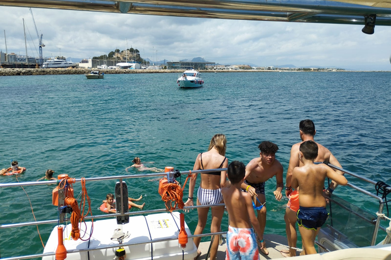 Denia: Cova Tallada Catamaran Tour and Swimming Stop