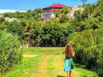 Ulcinj: Jezioro Šas i opuszczone miasto Svač Półdniowa wycieczka