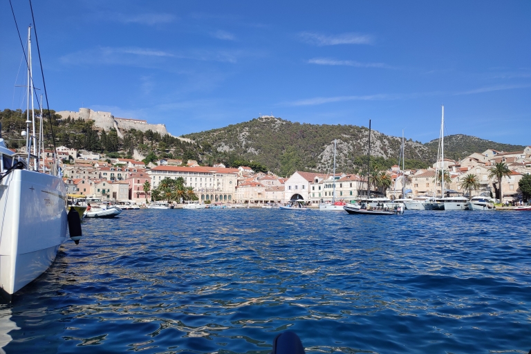 Split: Bol, Hvar, die Insel Pakleni und Solta GanztagestourBol, Hvar, Insel Pakleni und Solta Ganztagestour