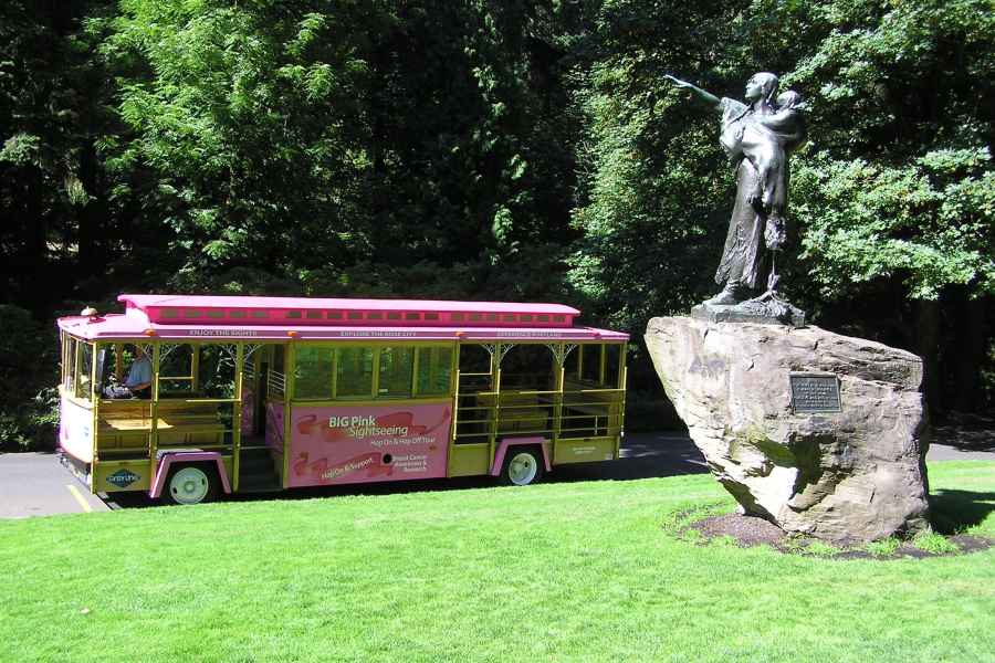Portland: Pink Trolley Stadtrundfahrt. Foto: GetYourGuide