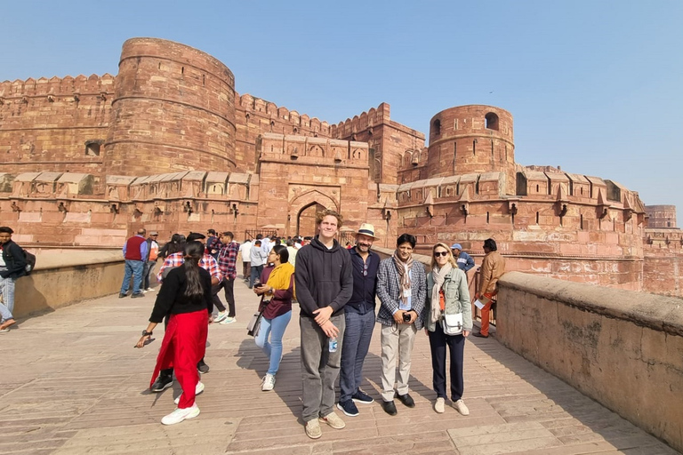 Z Delhi: jednodniowa wycieczka do Taj Mahal i fortu Agra pociągiem Gatiman