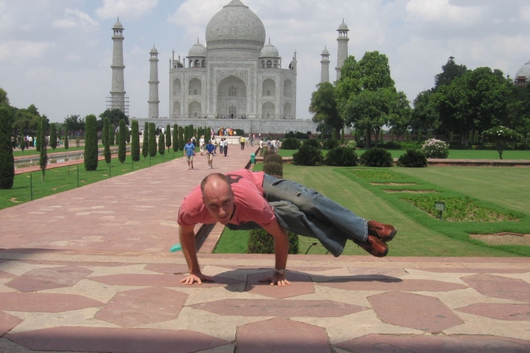 Wycieczka jogi do IndiiWycieczka all inclusive z hotelami 3 gwiazdkowymi