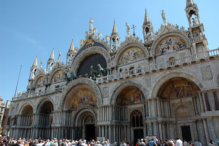 Doge's Palace & St. Marks Basilica Guided Tour in Venice Doge's Palace & St. Mark's Basilica German Guided Tour