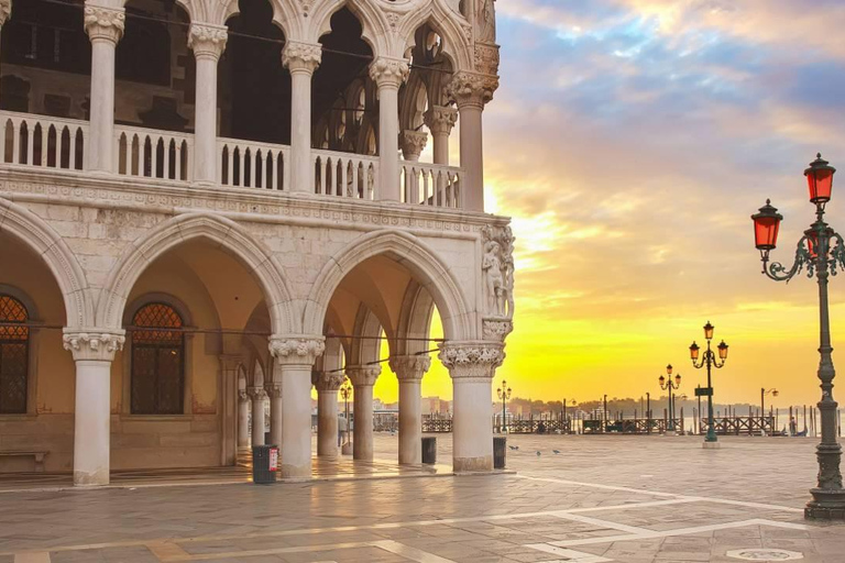 Doge's Palace & St. Marks Basilica Guided Tour in Venice Doge's Palace & St. Mark's Basilica German Guided Tour