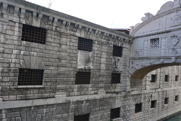 Doge's Palace & St. Marks Basilica Guided Tour in Venice Doge's Palace & St. Mark's Basilica German Guided Tour