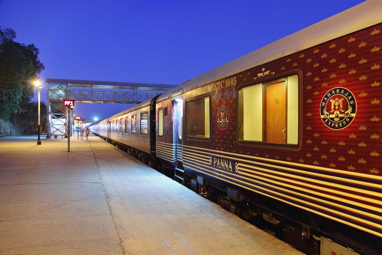 Depuis Delhi : Agra et le Taj Mahal en train rapide et en voiture