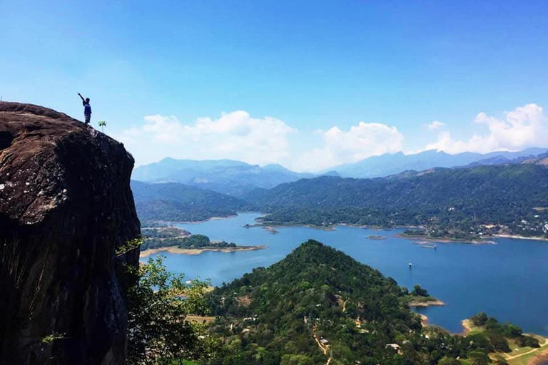 Kandy: Hidden Cave Temple Forest Hike & Lake View Summit