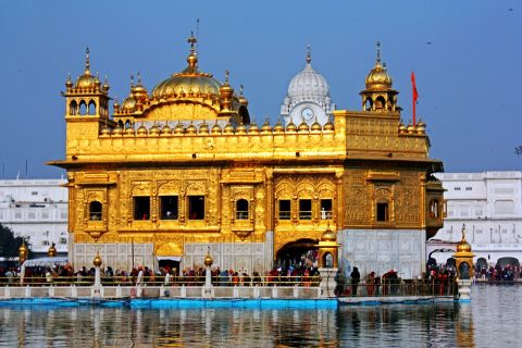 Amritsar: Dharamshala and Dalhousie 6-Day Private Tour