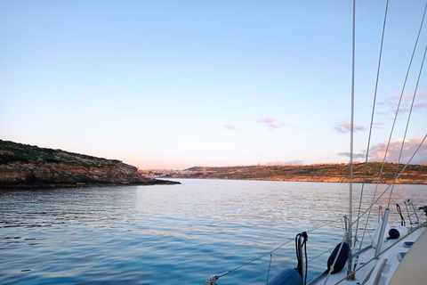 From Marsamxett: Maltese Islands Private Yacht Charter From Ta' Xbiex: Maltese Islands Private Yacht Charter