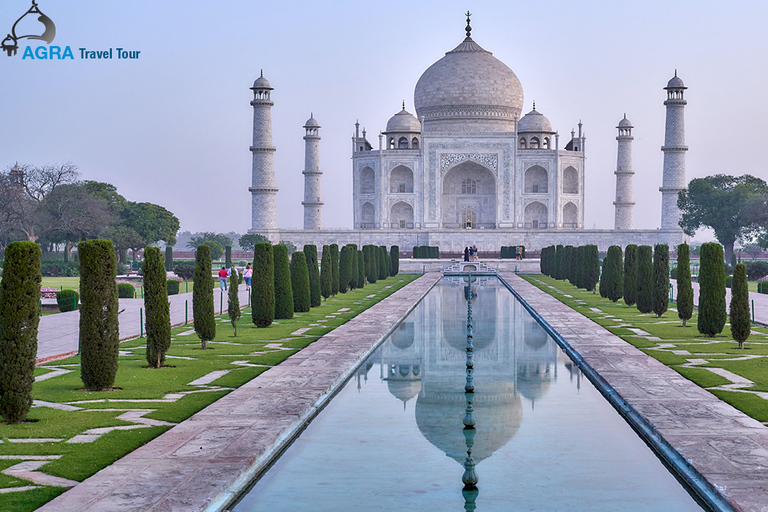 Från Delhi: Taj Mahal med barnhem (barnhem) TourResa med AC-bil, chaufför, guide, entréer och lunch