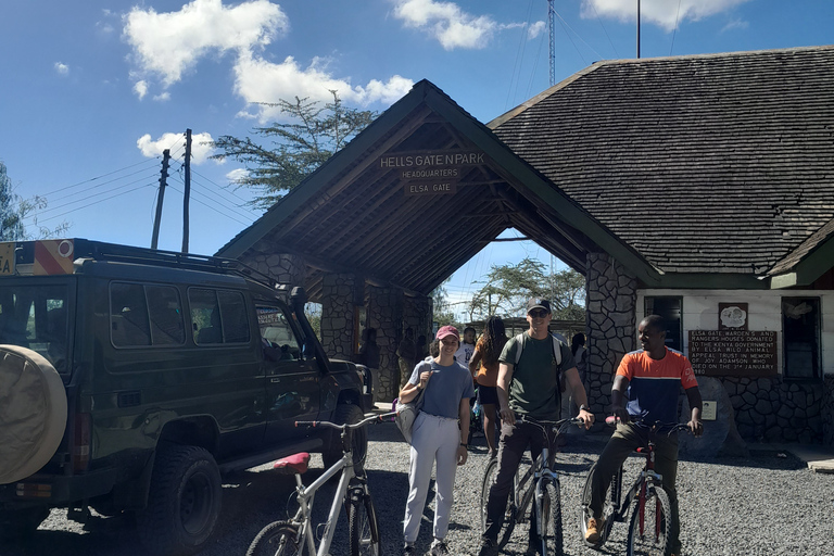 Tour al Parco Nazionale di Hells Gate e giro in barca sul Lago Laivasha