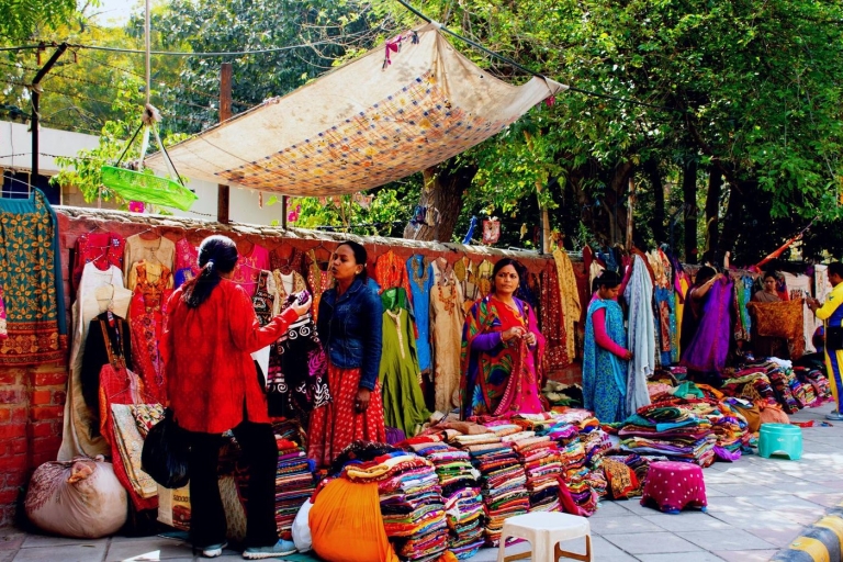 Explorez le paradis des acheteurs de Delhi, faites des affaires et achetez comme un pro.