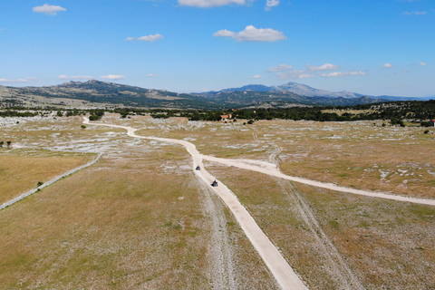 Vanuit Split: quad-ATV-tour in natuurpark Dinara met lunchRondleiding op gloednieuwe quads