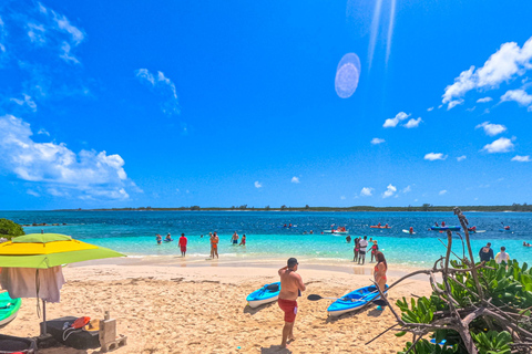 Massagelunch strandactiviteiten. Nassau De Bahama's