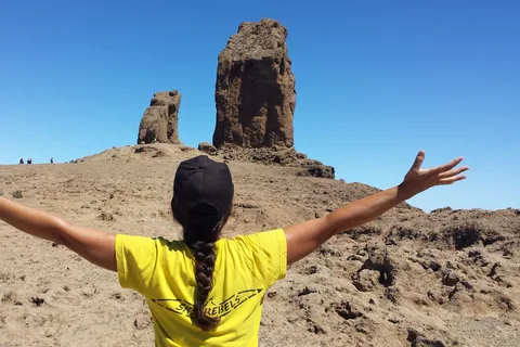 Maspalomas: Hiking to Roque Nublo with 2 authorised guides