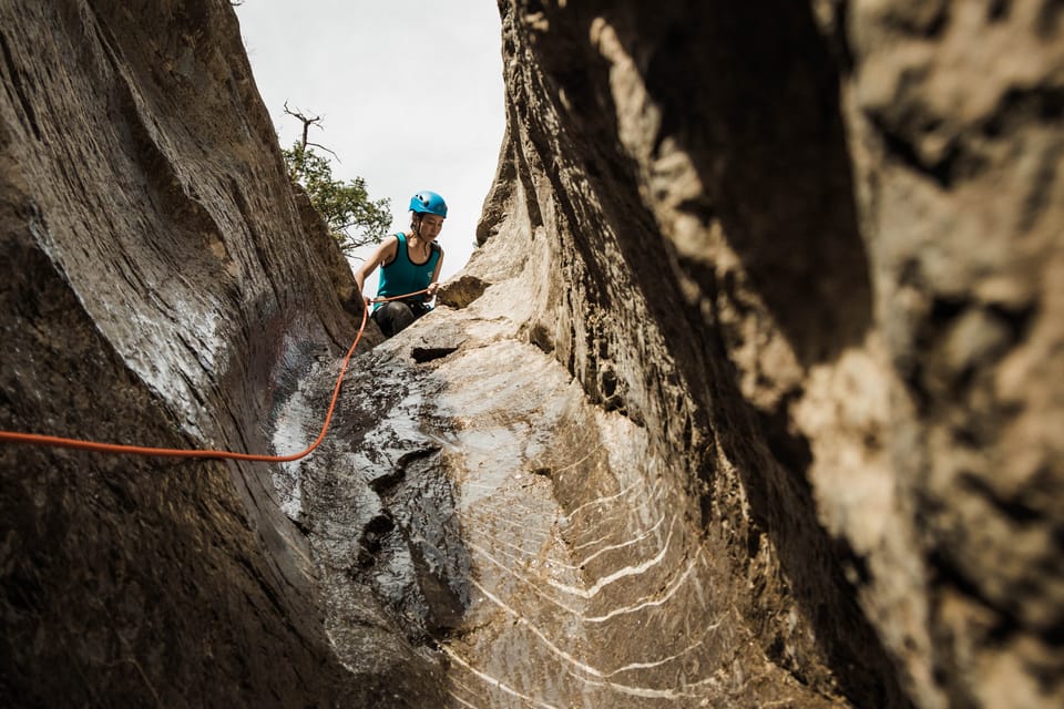 Canmore, Heart Creek Canyoning Tour Aventura - Hizvo