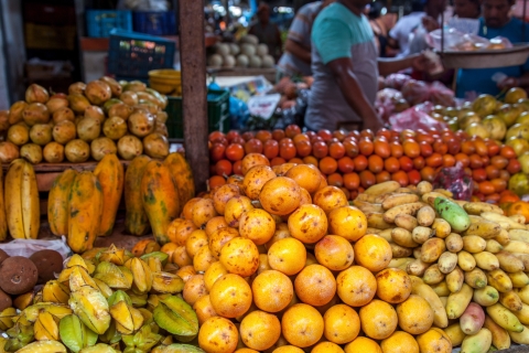 Cartagena: tour de 3 horas por el mercado BazurtoTour en grupo reducido