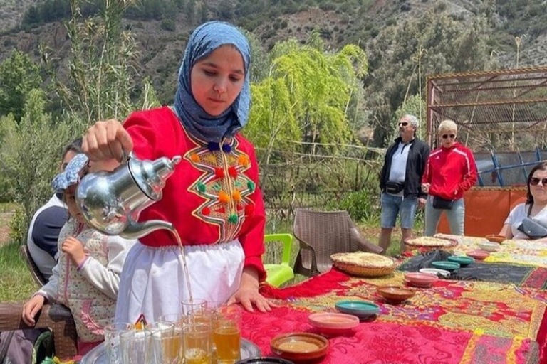 Explorer la culture berbère - Vallée d'ImlilL