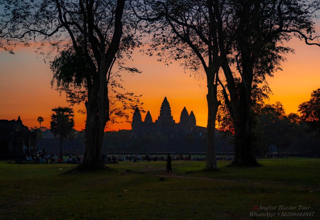 Siem Reap: Angkor Wat Sunrise Small-Group Tour