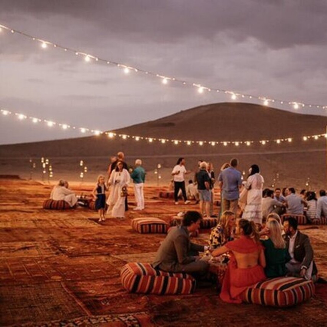 Dîner romantique et promenade à dos de chameau dans le désert d'Agafay - dromadaire